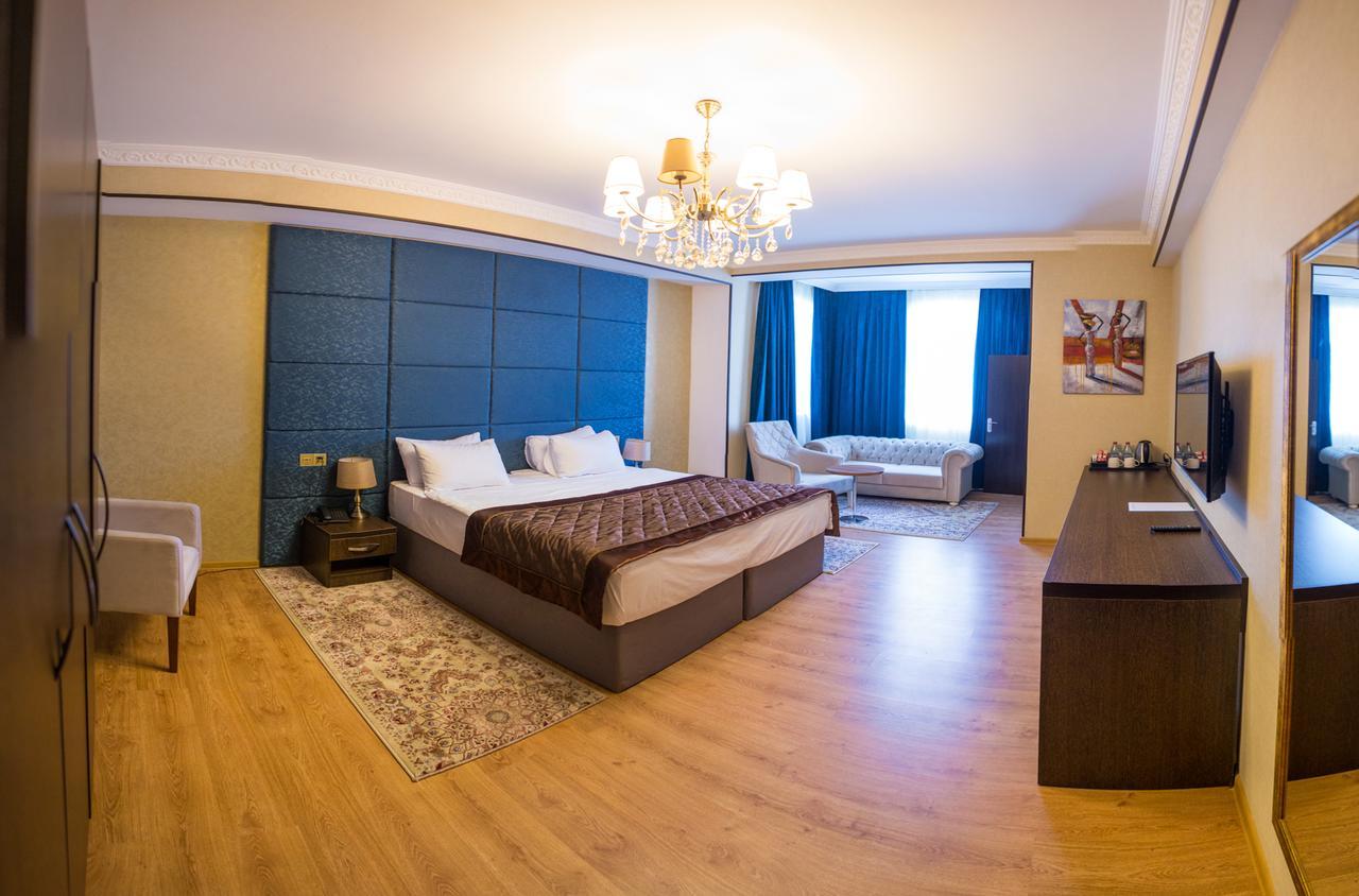Viva Boutique Hotel Baku Exteriör bild